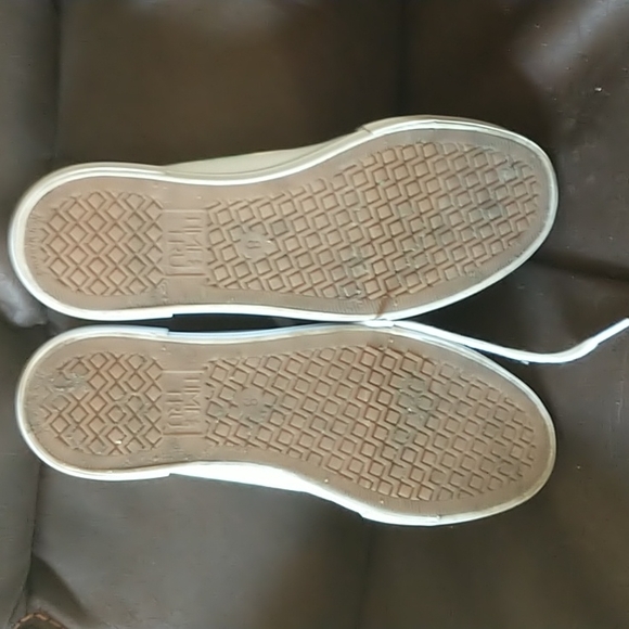 Time &Tru cotton candy tye-dye sneaker sz.8 - Picture 3 of 4